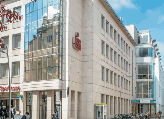 Geschäftsberichte | Wiener Neustädter Sparkasse