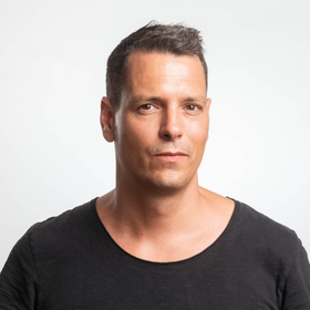 Ján Stareček