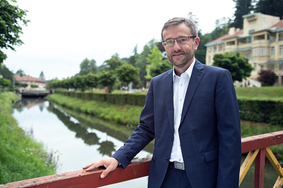 Generální ředitel největší lázeňské skupiny v České republice MUDr. Eduard Bláha