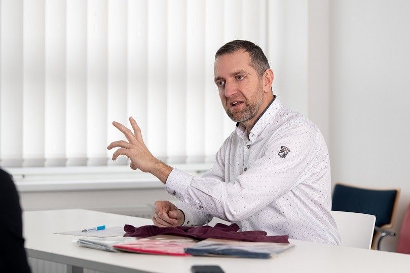 Spolumajitel firmy CityZen v průběhu rozhovoru