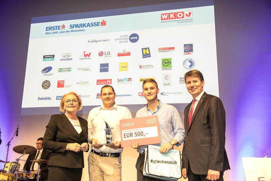 Mag. Anna Maria Hochhauser (WKÖ); Team Bärnstein; Günther Sauberer (Wiener Städtische Versicherung)