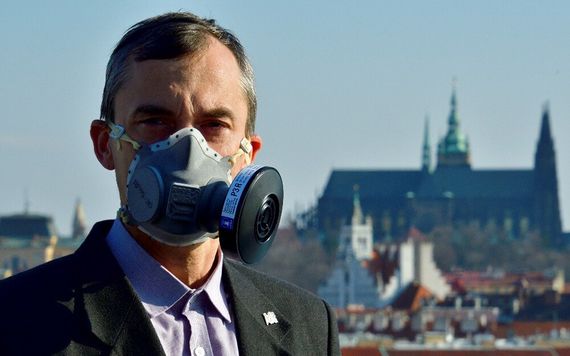 ČVUT maska koronavirus