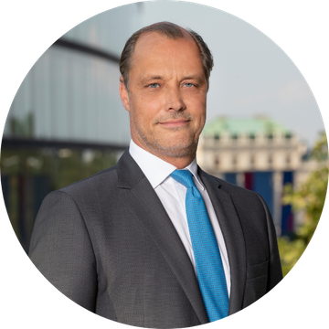 Template rund Ralf Kunzmann