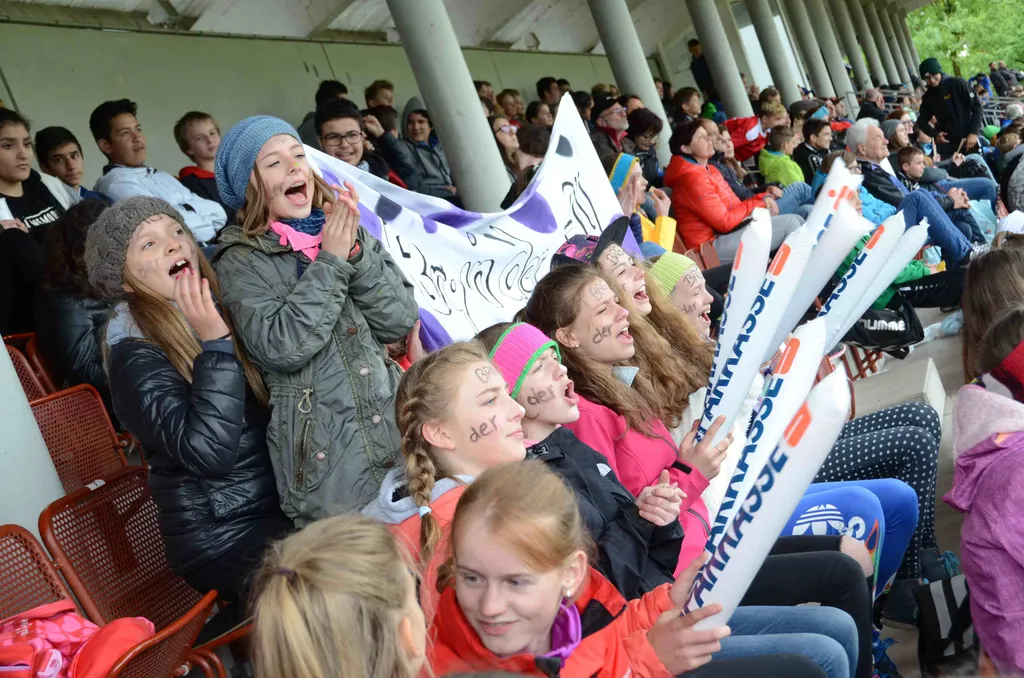 jubelnde Kinder