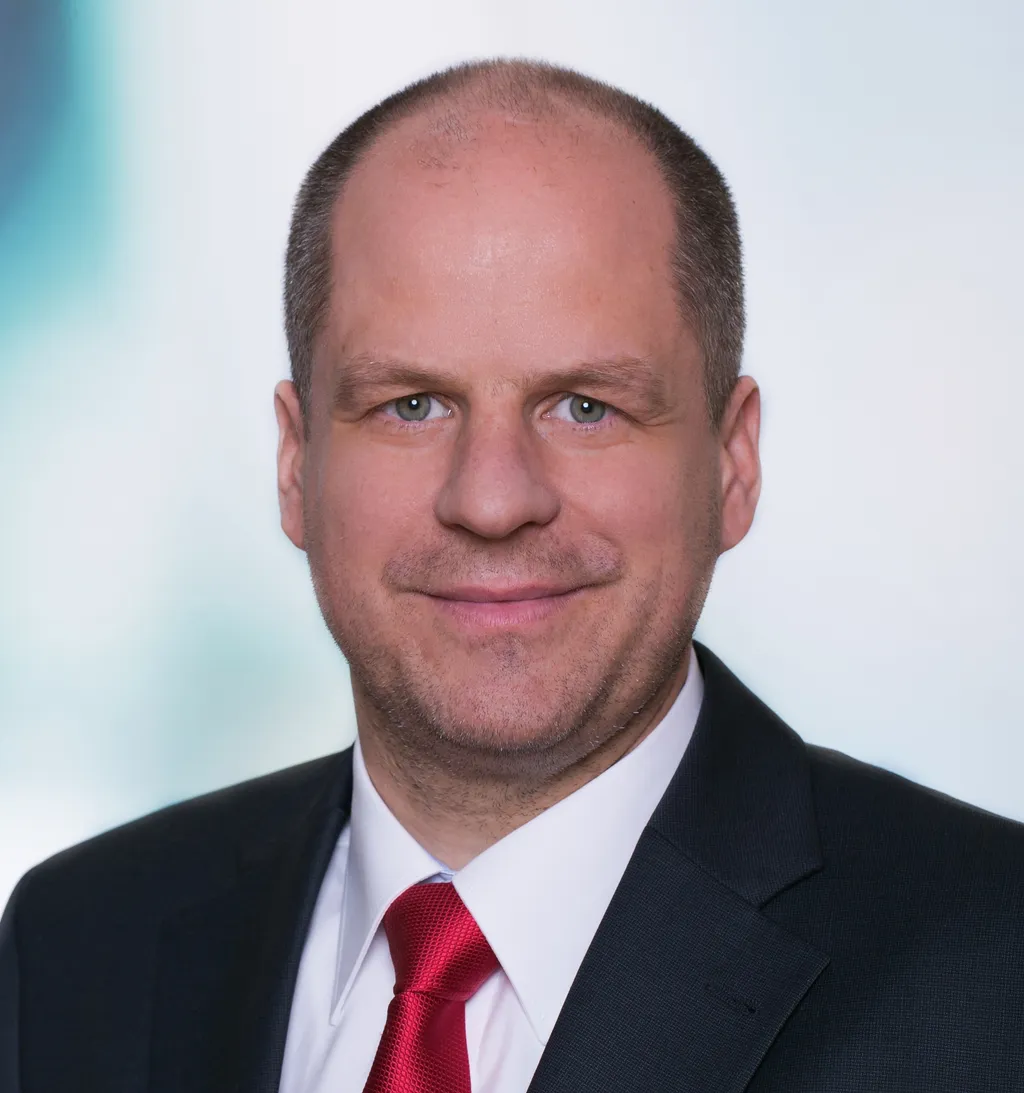 Georg Posch, Leiter der Erste Bank im Burgenland