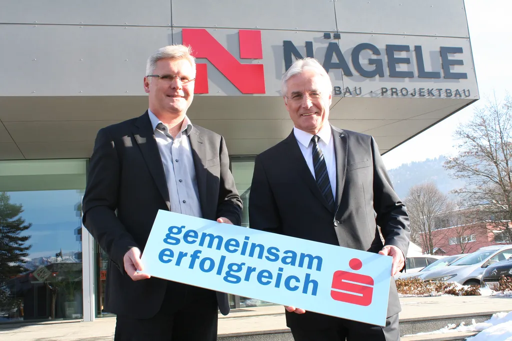 Gute Geschäftspartner - GF Klaus Baldauf (Nägele Wohnbau) und Prokurist Herbert Caser (s Wohnbank der Sparkasse Feldkirch)