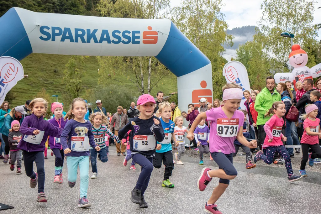 laufende Kinder