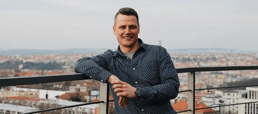5 otázek pro Daniela Grinče: Podílet se na změně největší banky v republice musí bavit každého!