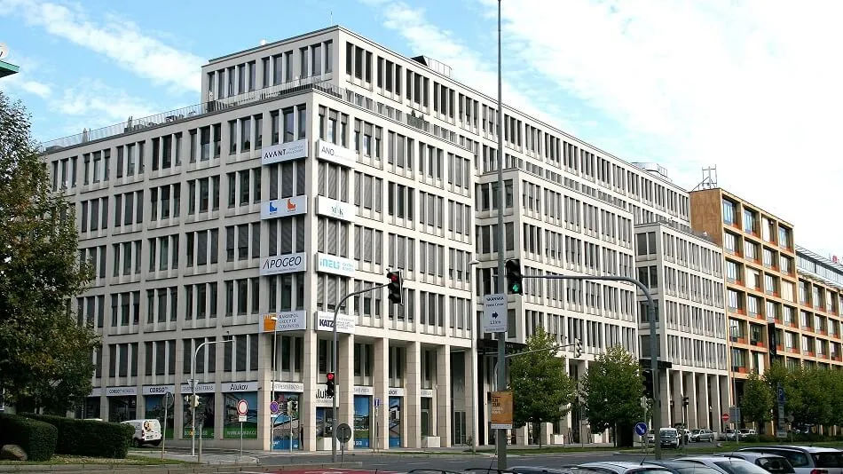 Rohan Business Center