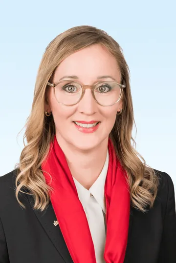 Kontakt: Irene Apfeltahler zertifizierte Kundenberaterin Sparkasse Kufstein, Kundenzentrum Oberer Stadtplatz 1 Tel. 050100 76262 E-Mail: ApfelthalerI@sparkasse-kufstein.at