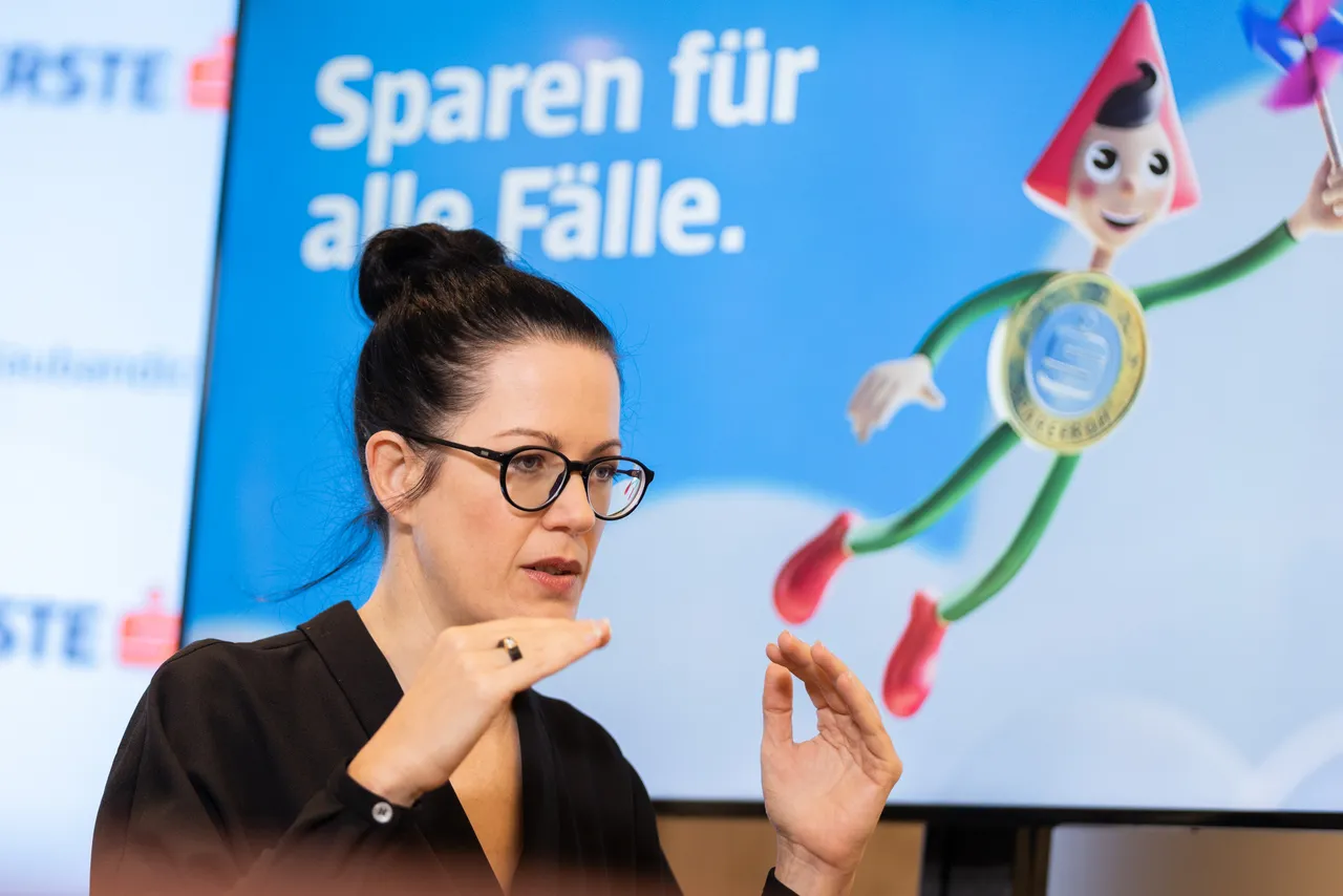 Gerda Holzinger-Burgstaller, Pressekonferenz Weltspartag ©Marlena Koenig