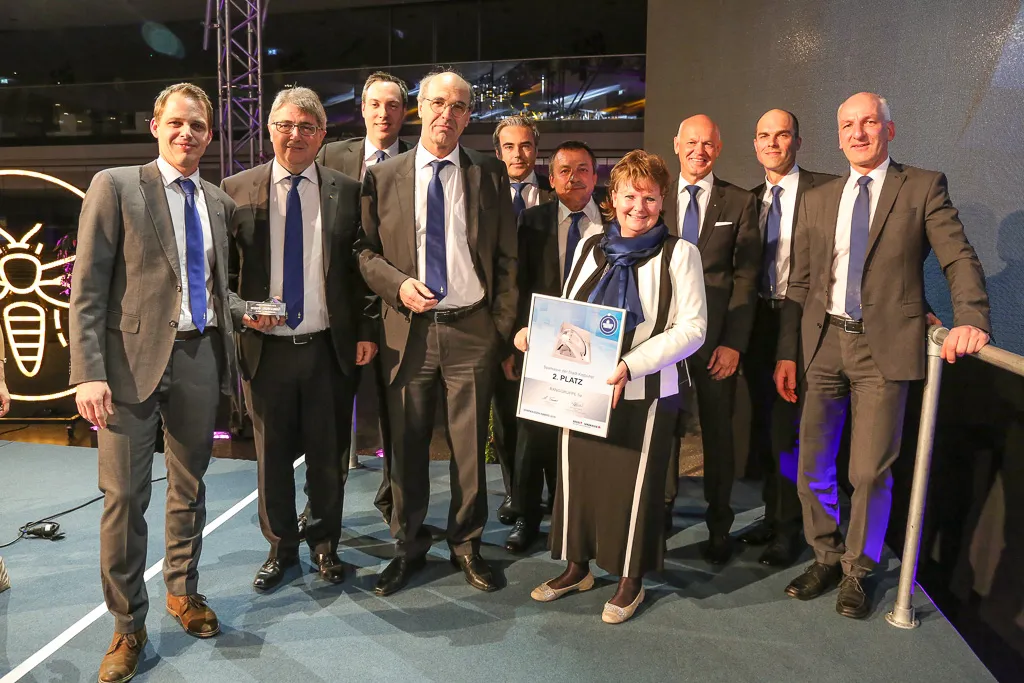 Ausgezeichnet: Die Sparkasse Kitzbühel erhielt den Sparkasse-Award in Silber 