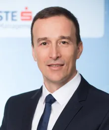 Porträt von Péter Varga, Senior Prof. Fund Manager