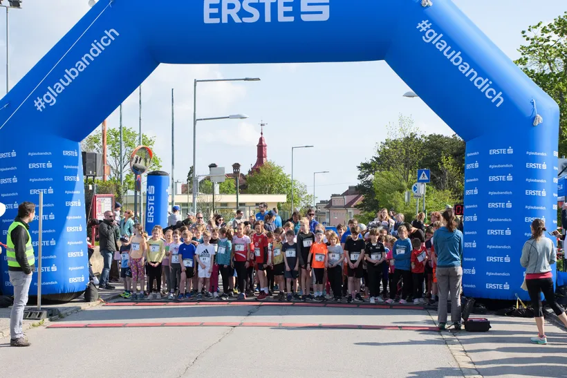 Weinberglauf Startfeld Kinder