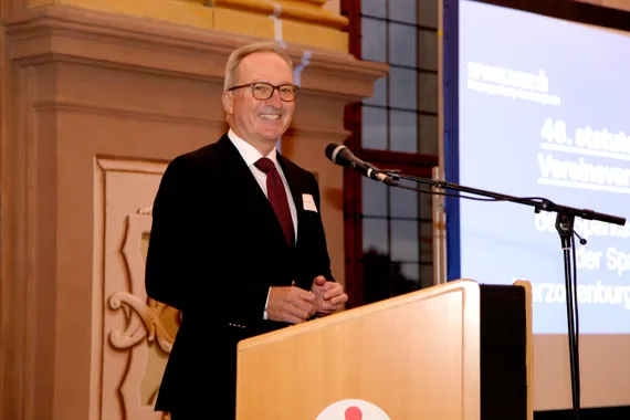 Starten in eine neue Ära (vlnr): Kristijan Stevic, Ingrid Rigler, Nuraj Redzep, Timeea Mang, Christof Fischer, Pia Niemetz