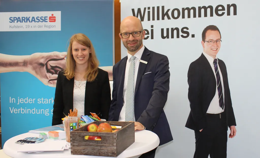 Die Sparkasse Kufstein war nicht nur Sponsor, sondern auch mit einem eigenen Informationsstand vertreten.  Foto Sparkasse