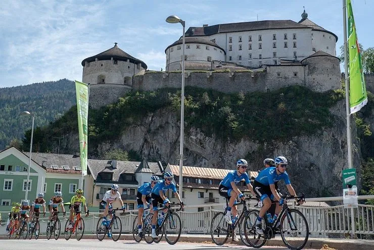 Radfahrer in Aktion im Freien