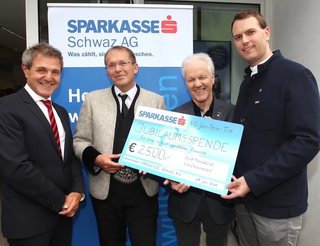 BU: Kleine Sparkassen-Kunden hatten Riesenspaß im Legoland