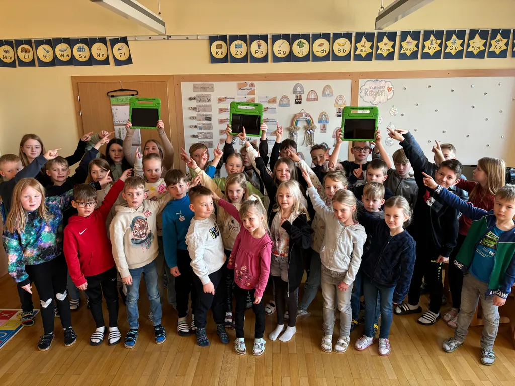 Die Volksschule Sonnhofen mit den neuen iPads